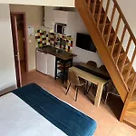 Hôtel&Apparts Court\'inn Suites